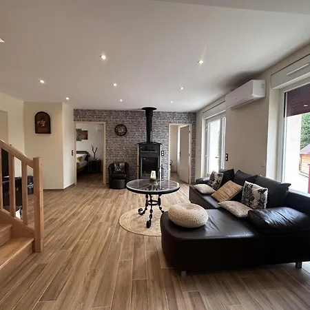 Casa de Campo Cosy Avec Spa, Animaux Acceptes Et Parking Ferme