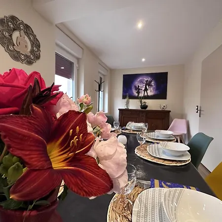 Cosy Avec Spa, Animaux Acceptes Et Parking Ferme * Saint-Leon (Allier)